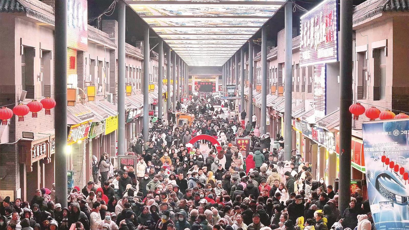 九原区新春消费人气旺